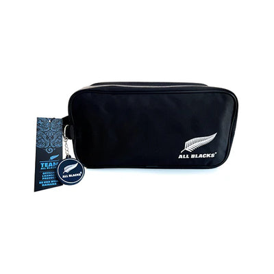 All Blacks Toilet Bag - Black + upgrade with colour keyring - NAVY