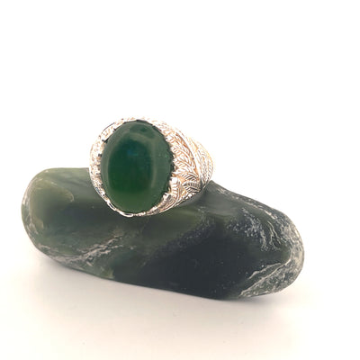 NZ Pounamu Greenstone  Ring