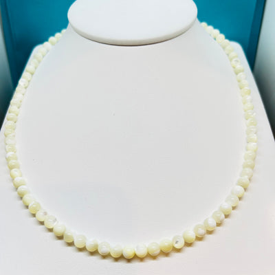 Mother of Pearl Necklace 6 mm